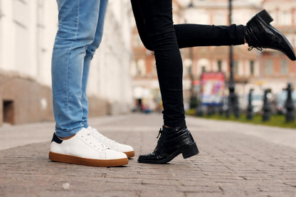 Volo Alte Echo White with brown